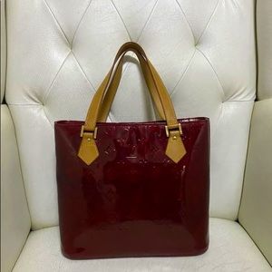 Authentic Loius Vitton Vernis